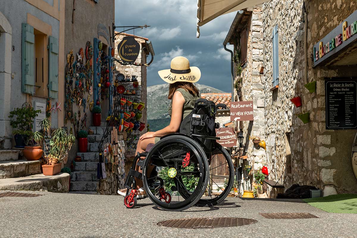 disabled travel bloggers